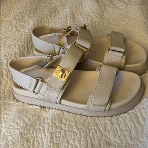 Steve Madden Off-White Sandals with Gold Details